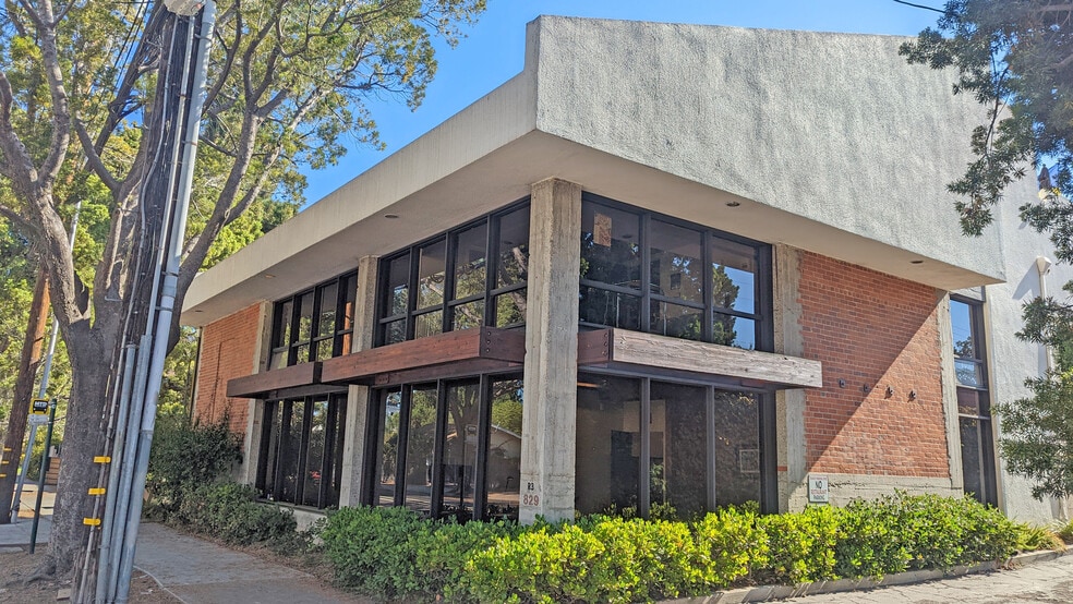 829 De la Vina St, Santa Barbara, CA for lease - Building Photo - Image 1 of 9