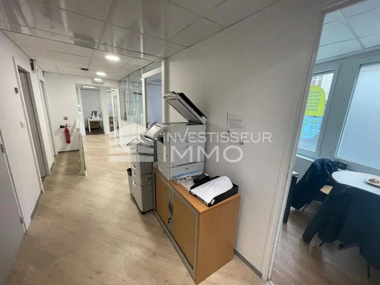 Commerce de détail dans Nemours à vendre - Photo intérieure - Image 3 de 4