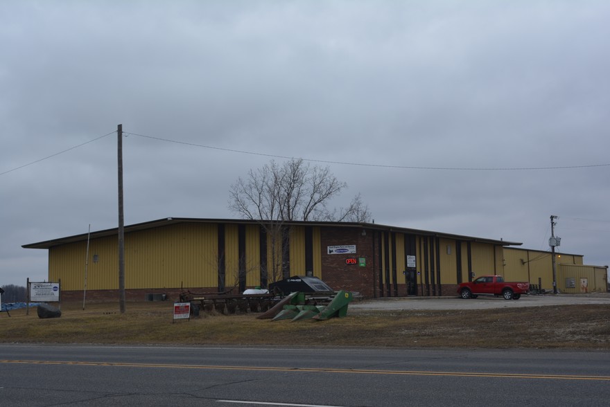 2901 US Highway 6, Waterloo, IN à vendre - Photo du bâtiment - Image 1 de 1