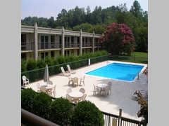 1206 River St, Wilkesboro, NC for sale - Building Photo - Image 2 of 2