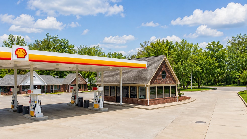 5690 Plymouth Rd, Ann Arbor, MI for lease - Building Photo - Image 2 of 3