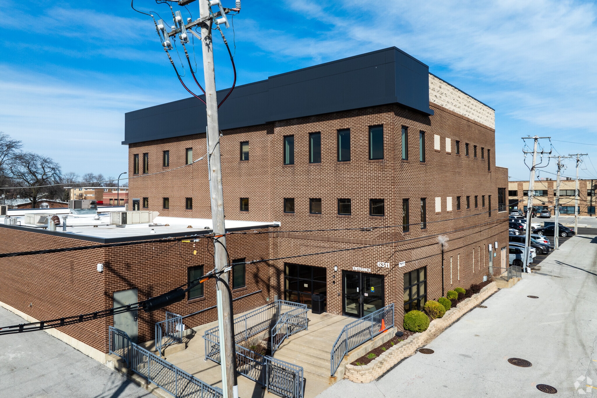 6309-6313 W 95th St, Oak Lawn, IL for lease Primary Photo- Image 1 of 20