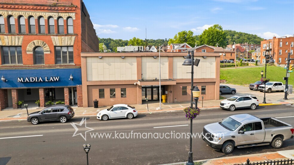 347 W Main St, Clarksburg, WV à vendre - Photo du bâtiment - Image 1 de 40