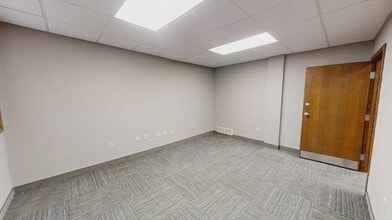 3800 W 12th St, Erie, PA à louer - Vidéo sur l’inscription commerciale 