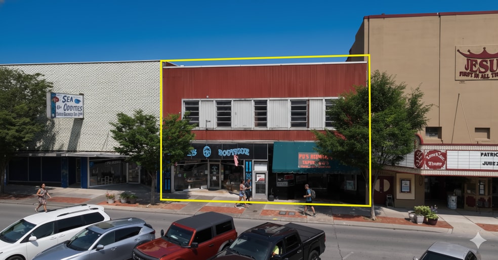 130 Broad St, Kingsport, TN for sale - Building Photo - Image 1 of 2