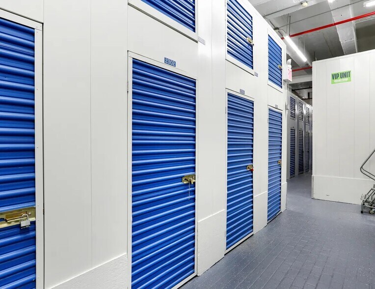 9 W 141st St, New York, NY à louer - Photo intérieure - Image 3 de 5