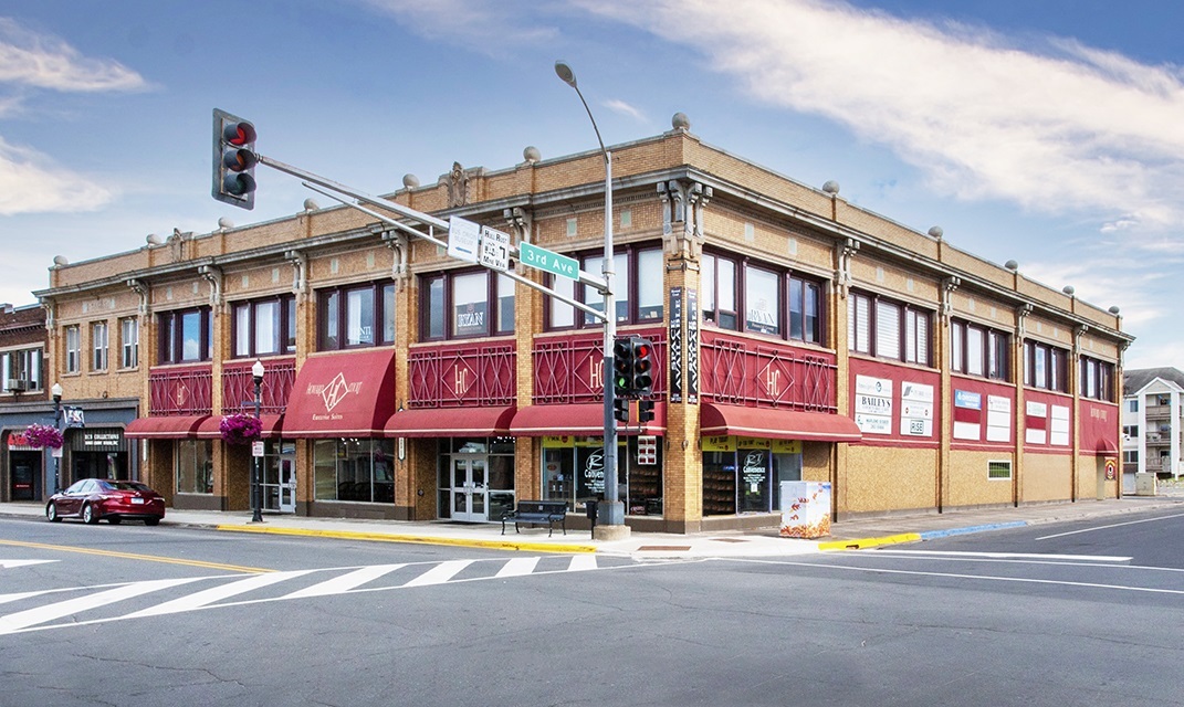 302 E Howard St, Hibbing, MN for lease Building Photo- Image 1 of 11