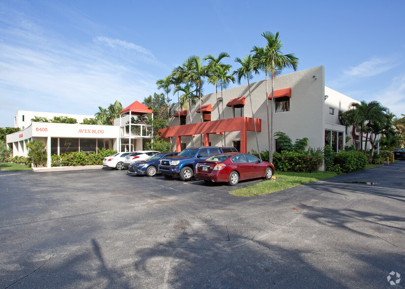 6405 NW 36th St, Miami, FL à louer - Photo principale - Image 1 de 10