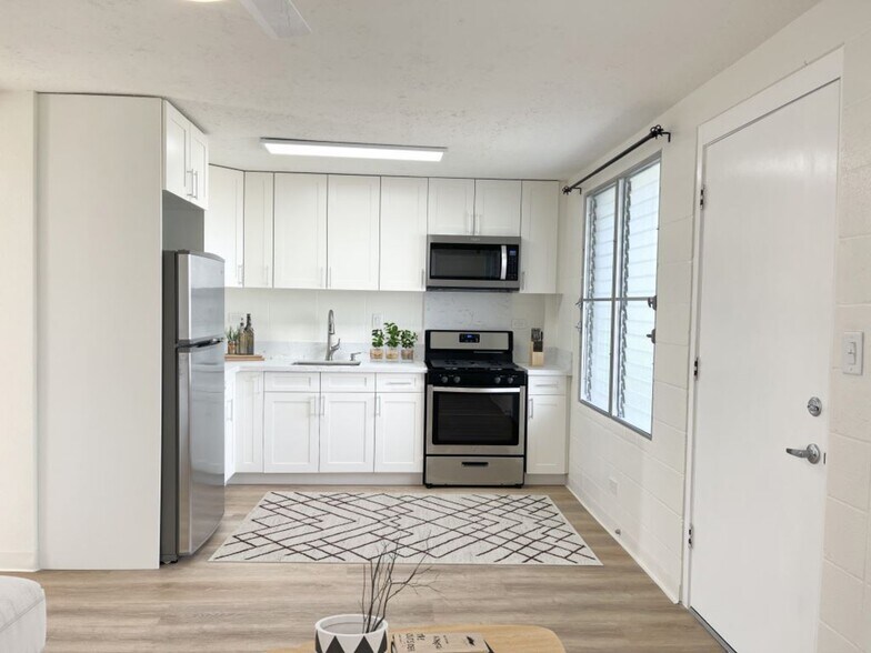 2848 Date St, Honolulu, HI à vendre - Photo du bâtiment - Image 3 de 13