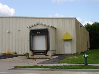 Plus de détails pour 2525 Larson St, La Crosse, WI - Industriel à louer