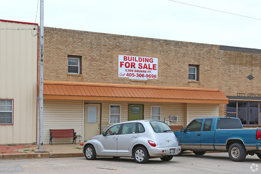 202 W Main St, Minco, OK à vendre - Photo principale - Image 1 de 1