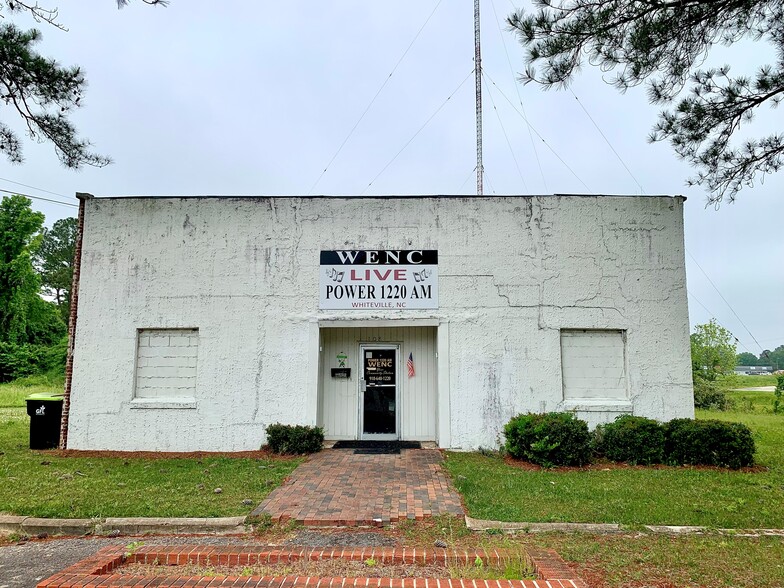 108 Radio Station Rd, Whiteville, NC à vendre - Photo du b timent - Image 1 de 5