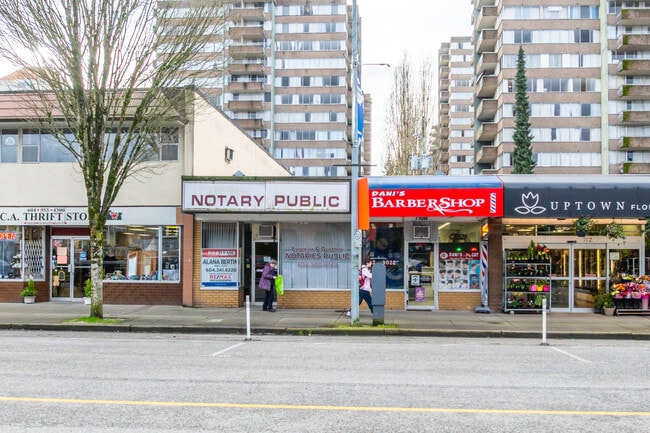 More details for 710 6th St, New Westminster, BC - Retail for Lease