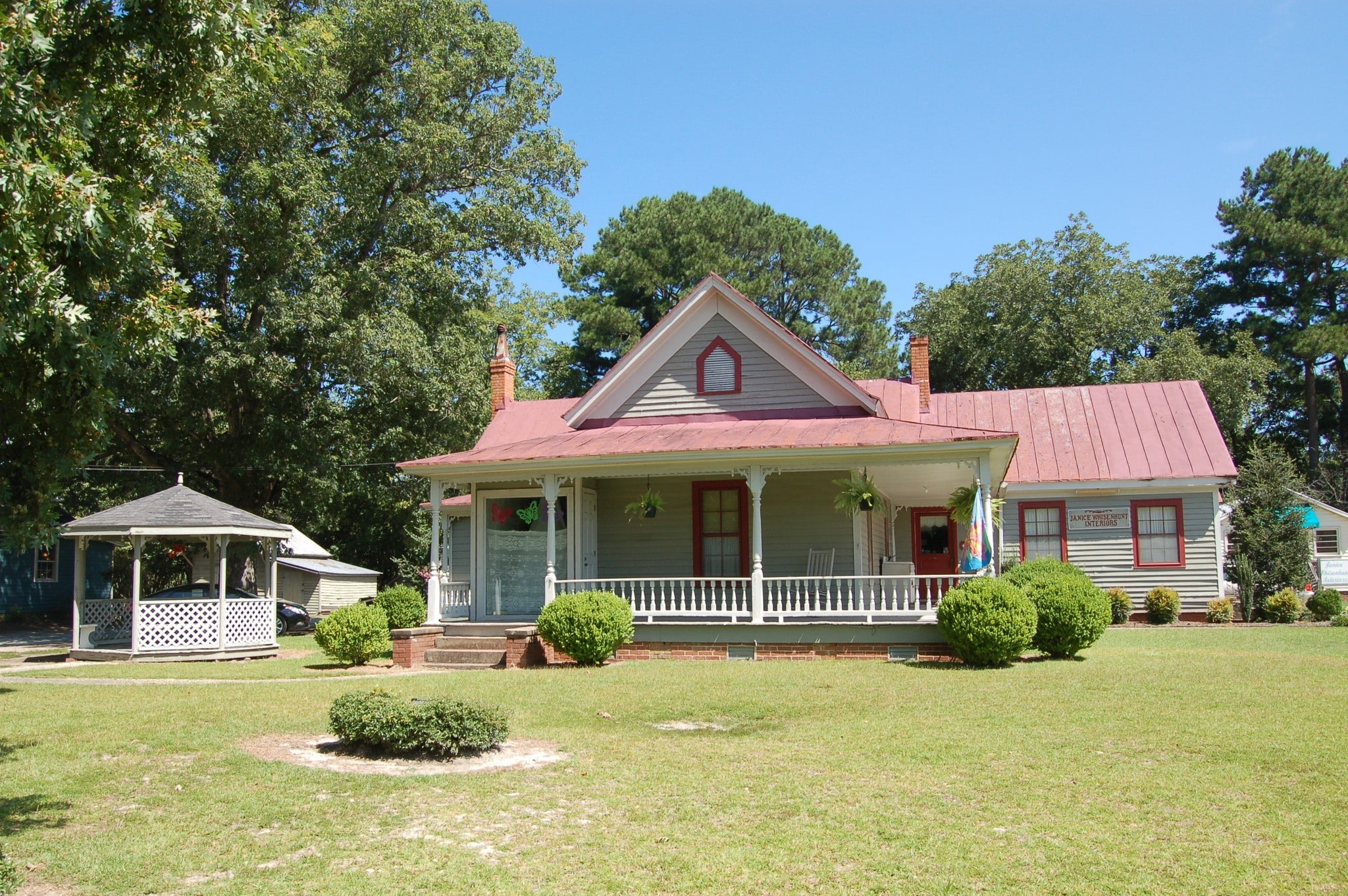2707 Royall Ave, Goldsboro, NC for sale Primary Photo- Image 1 of 7