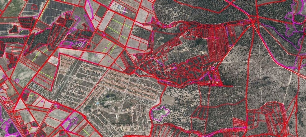 Poligonov, 12, Aldeamayor de San Martín, Valladolid for sale - Building Photo - Image 2 of 11