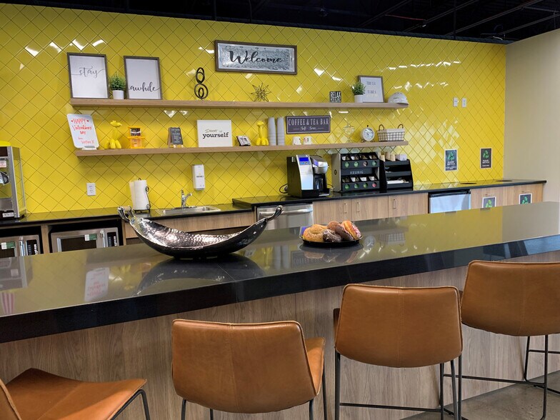 4050 W Ridge Rd, Rochester, NY à louer - Photo intérieure - Image 3 de 13