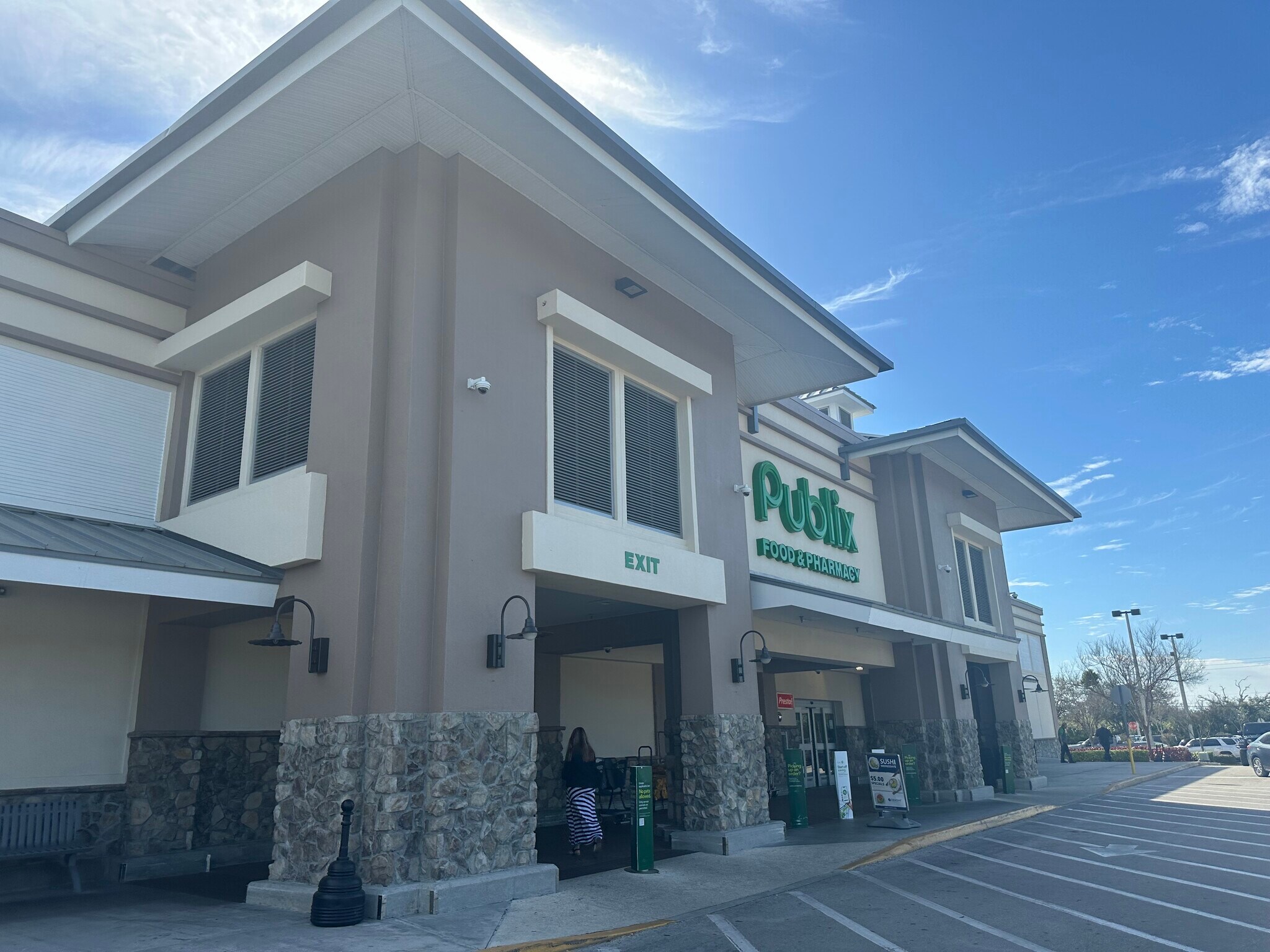 1451 Sebastian Blvd, Vero Beach, FL for lease Building Photo- Image 1 of 8