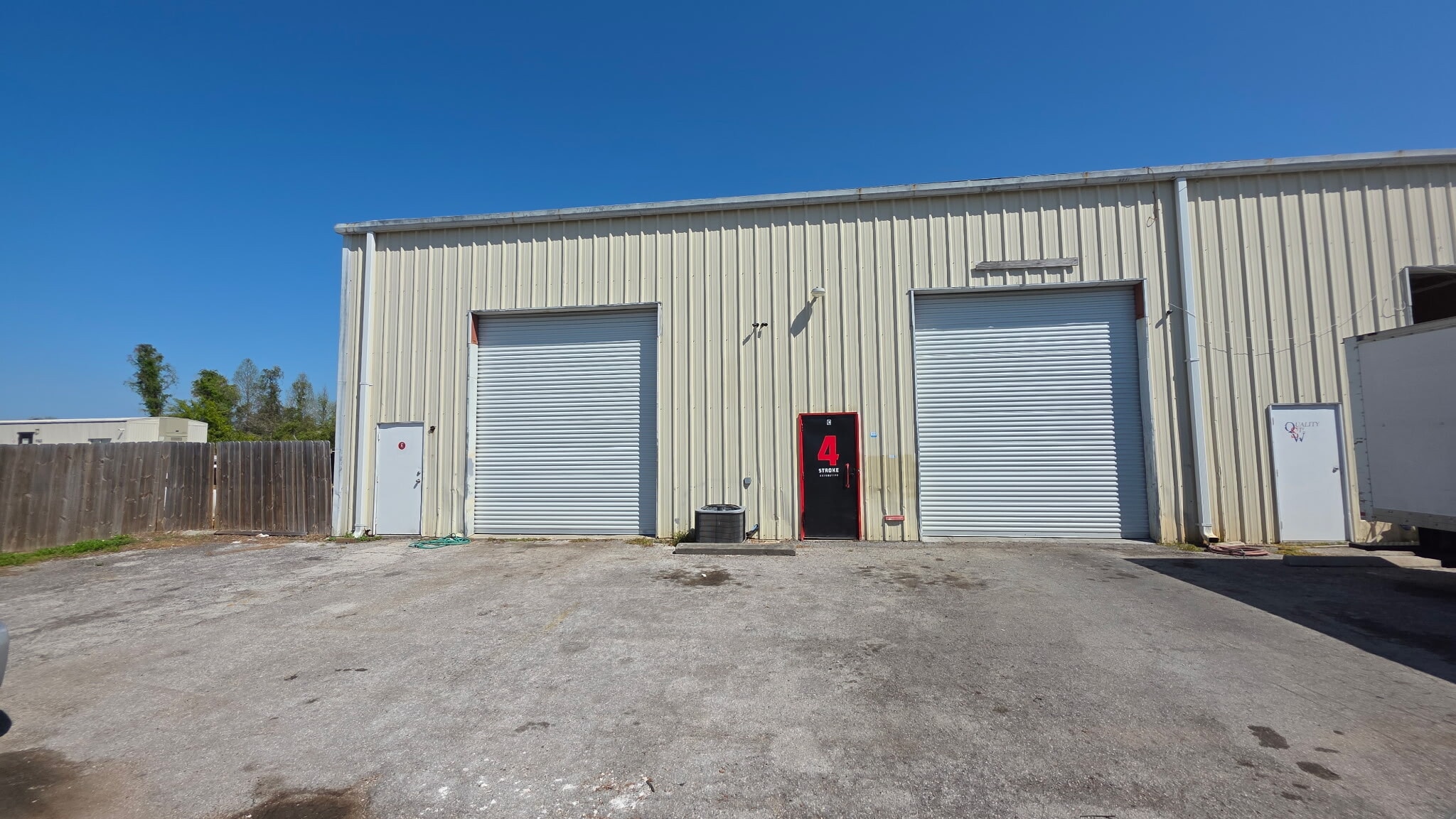 9161 131st Pl N, Largo, FL for lease Interior Photo- Image 1 of 10