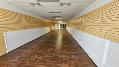 11949 Hawthorne Blvd, Hawthorne, CA for lease Interior Photo- Image 2 of 2
