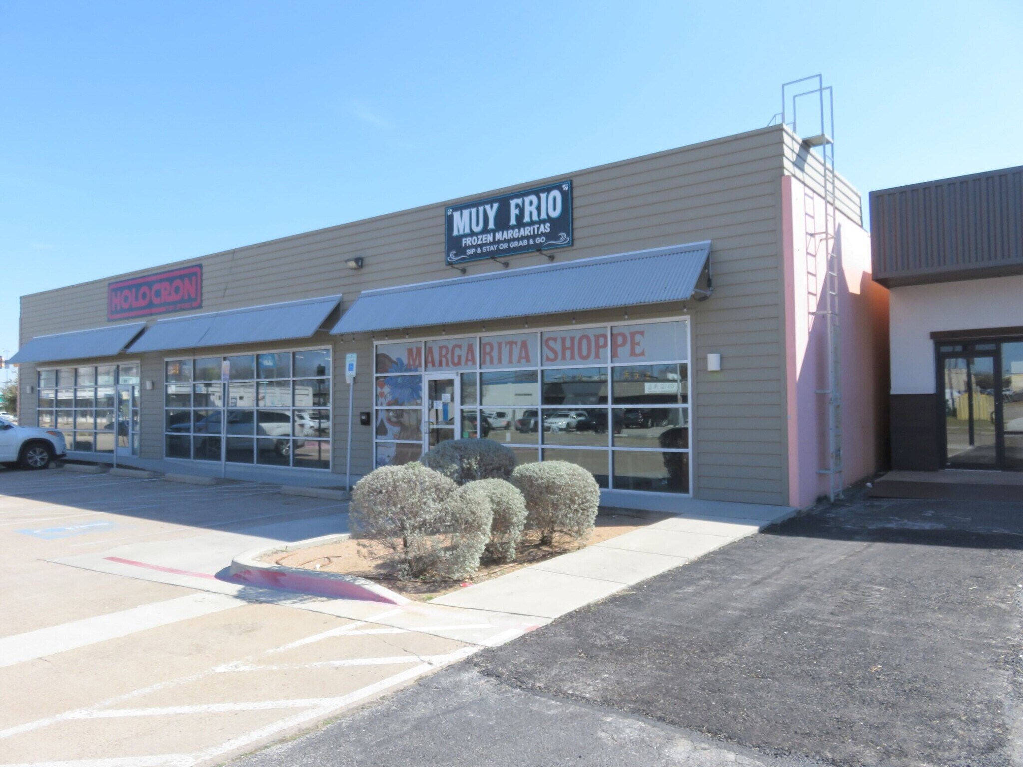 3613 W Vickery Blvd, Fort Worth, TX for lease Building Photo- Image 1 of 4