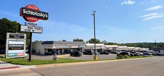 More details for 300-400 SW 29th St, Topeka, KS - Retail for Lease