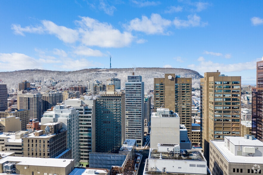 1115 Rue Sherbrooke O, Montréal, QC à louer - Aérien - Image 3 de 4