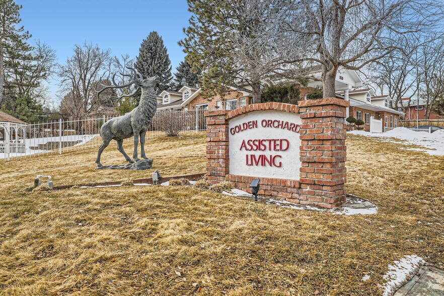 Golden Orchard I and II portefeuille de 2 propriétés à vendre sur LoopNet.ca - Photo du bâtiment - Image 3 de 29