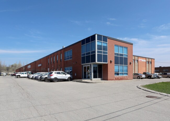 Plus de détails pour 45 Rodinea Rd, Vaughan, ON - Industriel à louer