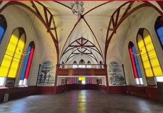 124-140 W Garfield Ave, Milwaukee, WI for lease Interior Photo- Image 1 of 2