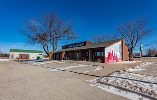 Plus de détails pour 1380 NE 66th Ave, Des Moines, IA - Flex à vendre