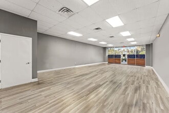 179 College Dr, Orange Park, FL for lease Interior Photo- Image 2 of 5