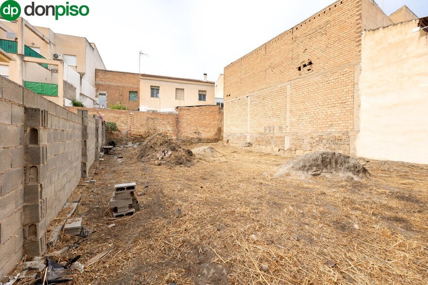 Calle San Lucas, 8-8, Las Gabias, Granada à vendre - Photo du bâtiment - Image 2 de 16