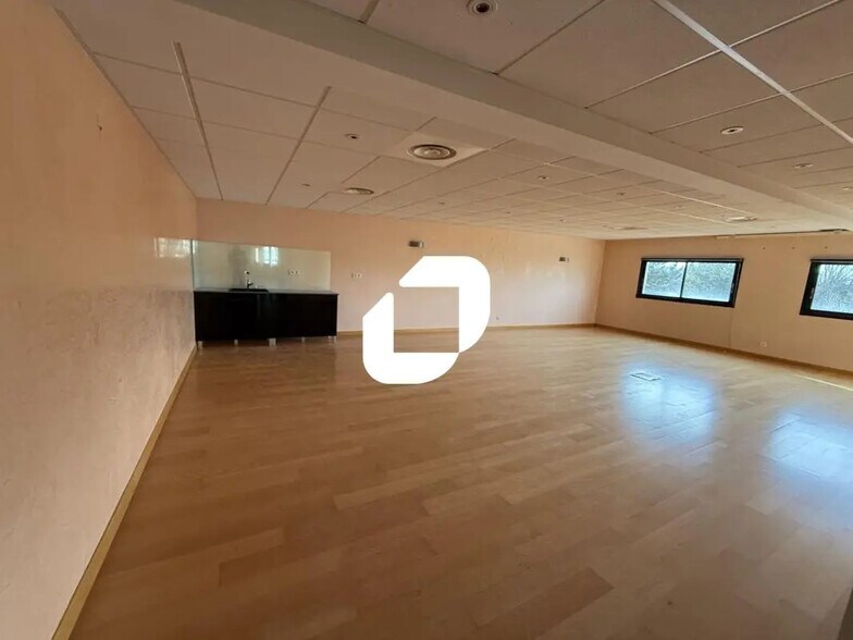 1 Parvis, Voiron à louer - Photo intérieure - Image 3 de 8