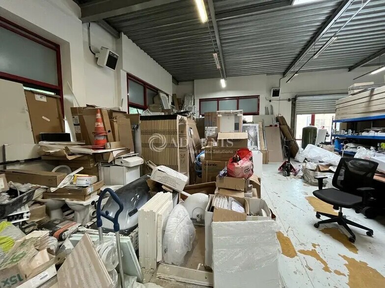 Flex dans Villepinte à louer - Photo du bâtiment - Image 3 de 8