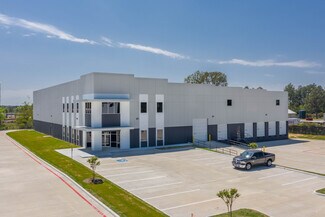 Plus de détails pour 13939 Service Center Dr, Tomball, TX - Industriel à louer