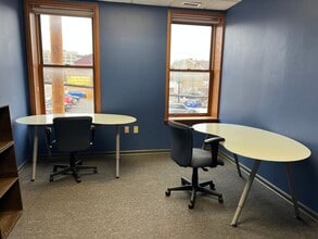 1518 Forbes Ave, Pittsburgh, PA for lease Interior Photo- Image 2 of 3