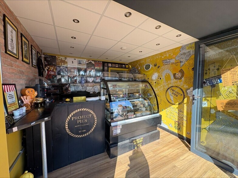 342 Carlton Hl, Nottingham à vendre - Photo intérieure - Image 2 de 5