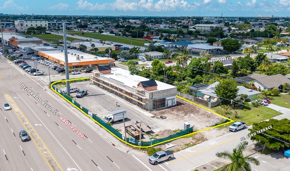 4320 Del Prado Blvd, Cape Coral, FL à louer - Aérien - Image 1 de 7