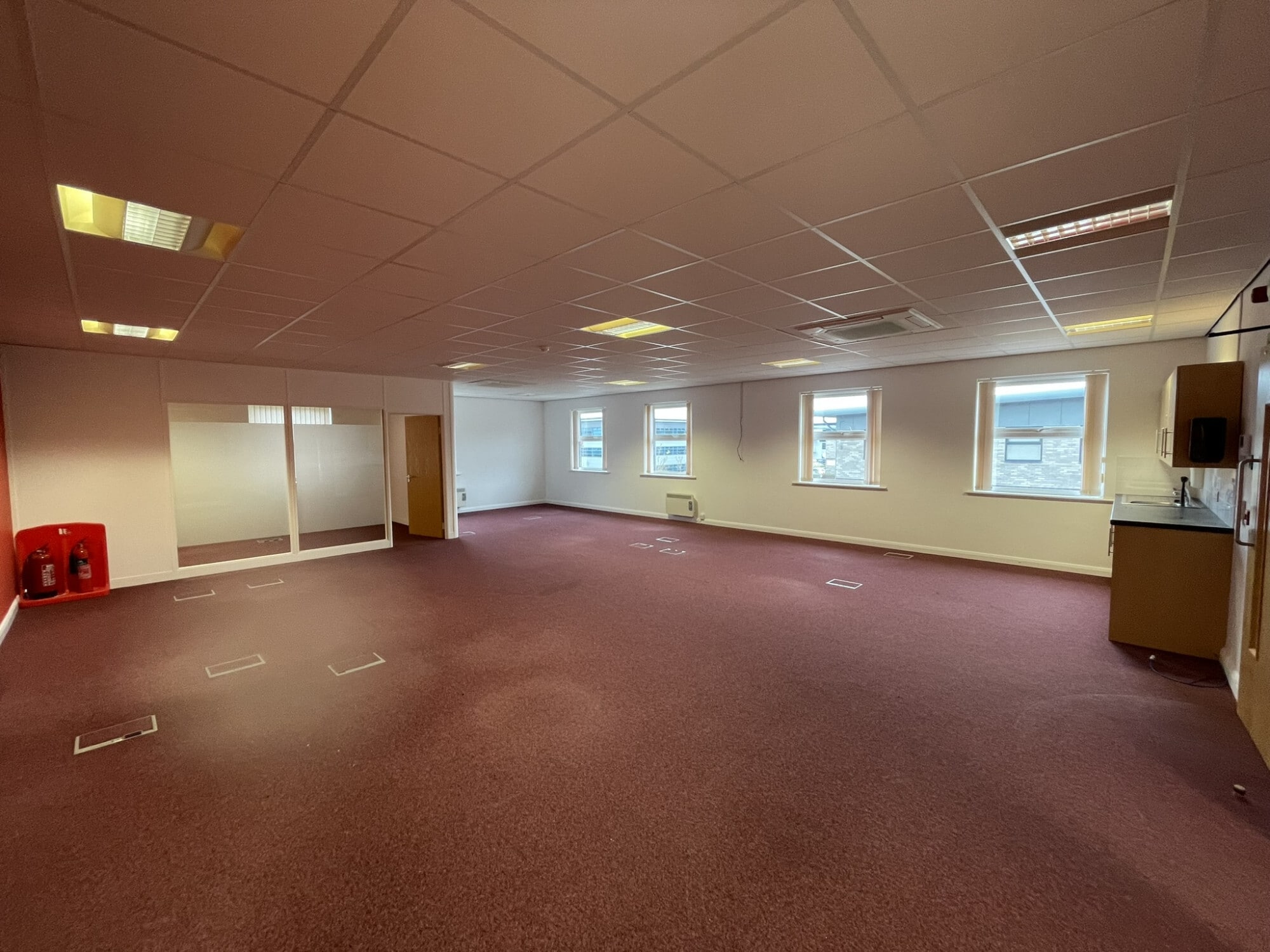 Abercrombie Ct, Westhill for sale Interior Photo- Image 1 of 6