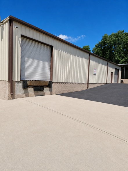 6221 Monticello Rd, Columbia, SC for lease - Building Photo - Image 3 of 26
