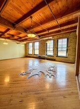 231 E Buffalo St, Milwaukee, WI à vendre Photo intérieure- Image 2 de 2