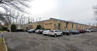 Plus de détails pour 40 Ranick Rd, Hauppauge, NY - Industriel à vendre