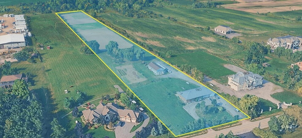 12758 Centreville Creek Rd, Bolton, ON for sale - Building Photo - Image 2 of 3