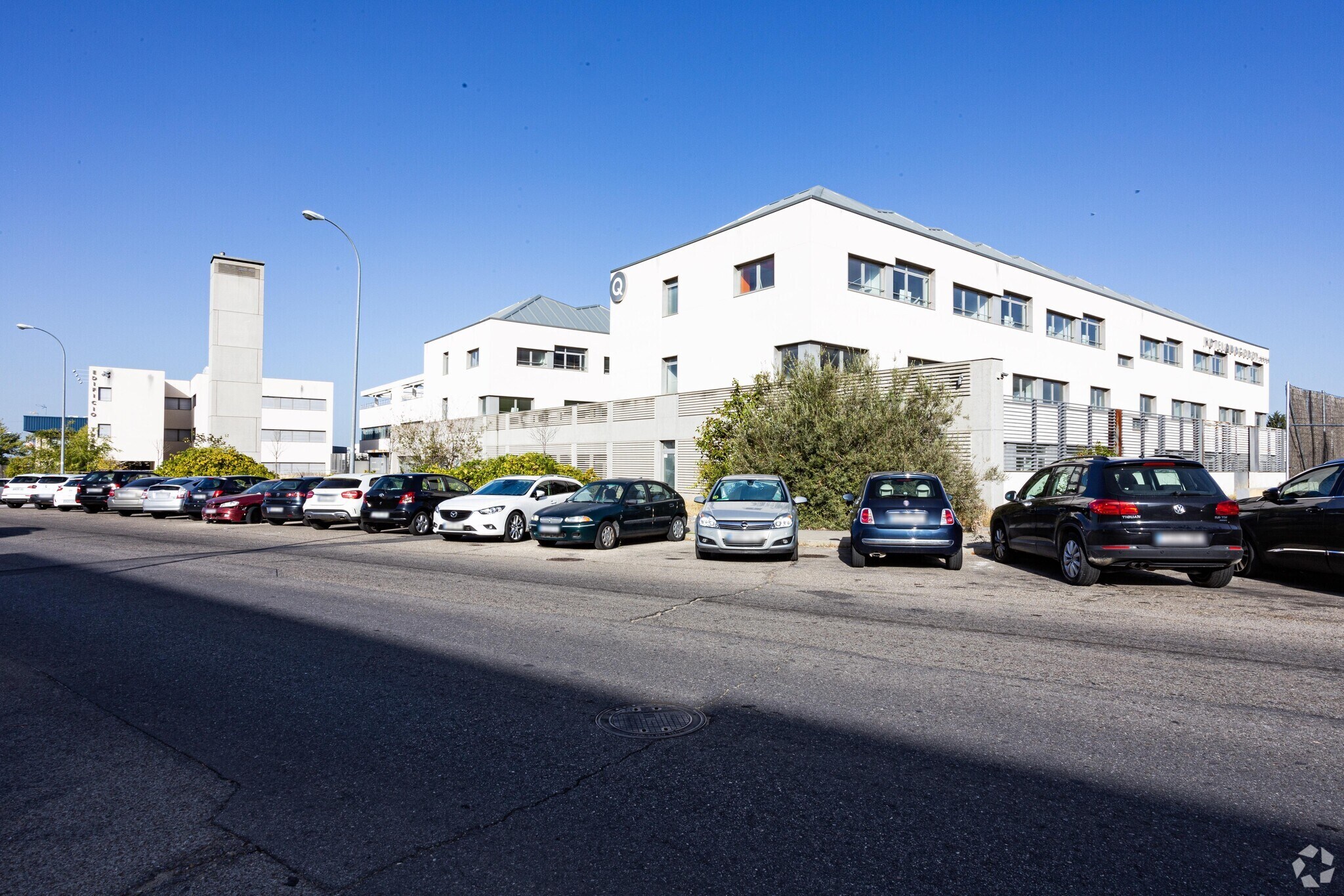 Bureau dans Villaviciosa de Odón, Madrid à louer Photo principale- Image 1 de 5