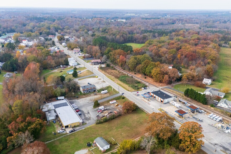 1234 Goodes Bridge Rd, Amelia Court House, VA à vendre - Aérien - Image 2 de 5