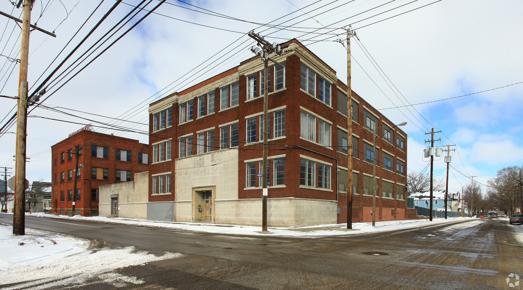 3405-3535 Perkins Ave, Cleveland, OH for lease Primary Photo- Image 1 of 25