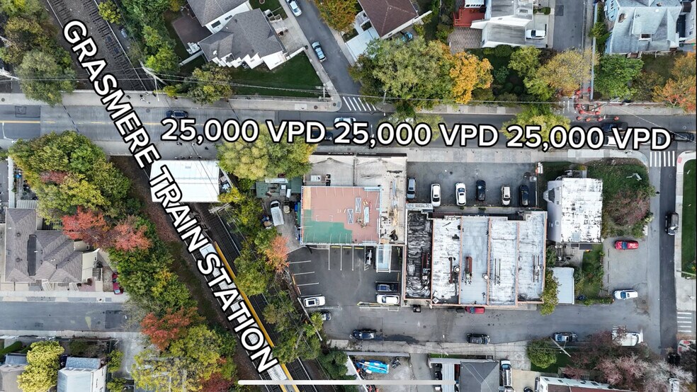 2100 Clove Rd, Staten Island, NY à louer - Photo du bâtiment - Image 2 de 23