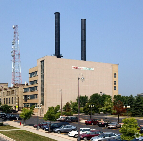1542 N 2nd St, Milwaukee, WI à louer - Photo du bâtiment - Image 2 de 3