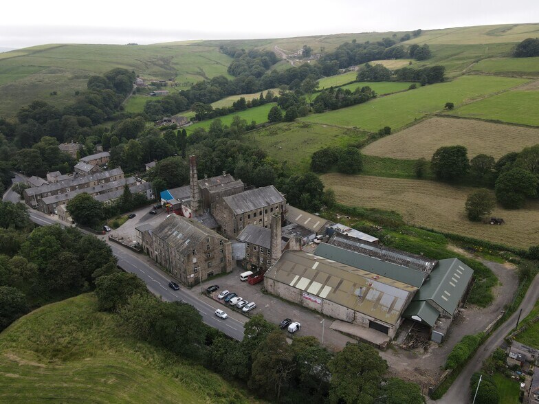 Burnley Rd, Bacup à louer - Photo du bâtiment - Image 1 de 3