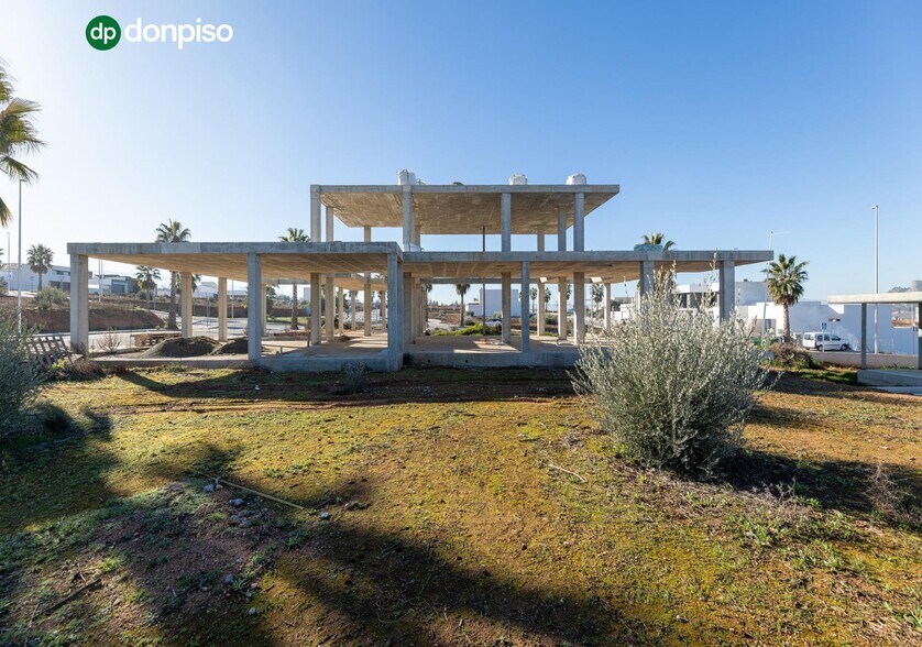 Calle Margarita Salas, 47, Albolote, Granada for sale - Building Photo - Image 3 of 35